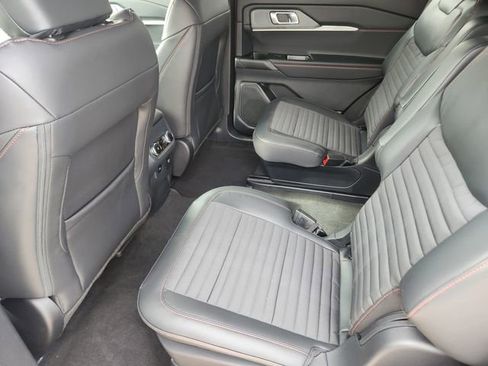 New 2026 Ford Explorer ST-Line w/ ST-Line Street Pack image 30