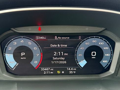 Used 2024 Audi Q3 2.0T Premium image 13