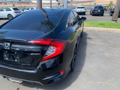 Used 2019 Honda Civic Sport image 6