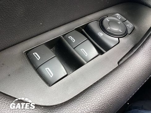 Used 2022 Chevrolet Blazer LT FWD image 20