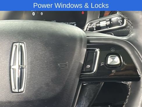 Used 2022 Lincoln Corsair Reserve image 23