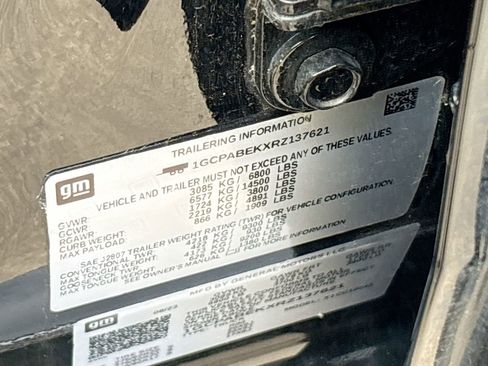 Used 2024 Chevrolet Silverado 1500 Custom w/ LPO, Dark Essentials Package image 31