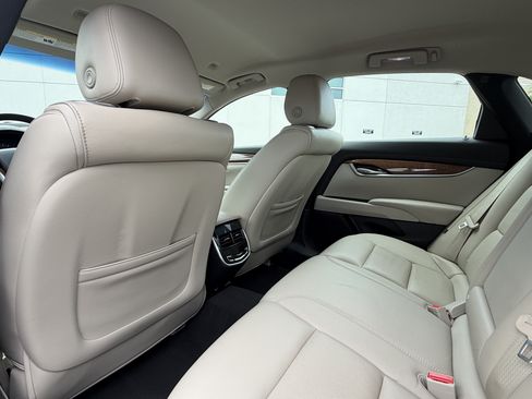 Used 2019 Cadillac XTS Premium Luxury AWD/4WD image 17