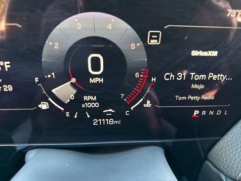 Used 2025 GMC Yukon Denali image 29