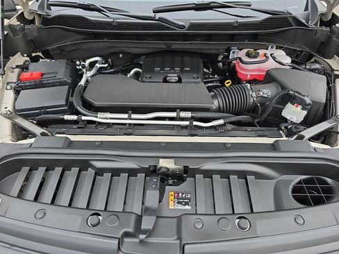 New 2026 Chevrolet Silverado 1500 Custom Trail Boss w/ LPO, Dark Essentials Package image 30