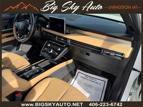 Used 2021 Lincoln Corsair Reserve w/ Equipment Group 201A image 15