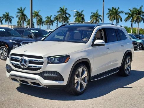 Used 2021 Mercedes-Benz GLS 450 4MATIC w/ Acoustic Comfort Package image 3