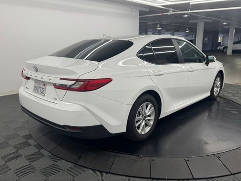 Used 2026 Toyota Camry LE FWD image 5