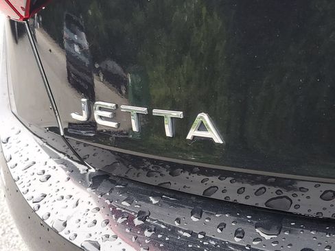 Used 2024 Volkswagen Jetta S FWD image 8