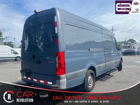 Used 2021 Mercedes-Benz Sprinter 2500 image 5