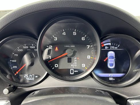 Used 2015 Porsche Cayman RWD image 20