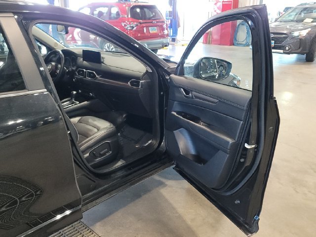 Used 2025 MAZDA CX-5 AWD 2.5 S w/ Preferred Package image 19