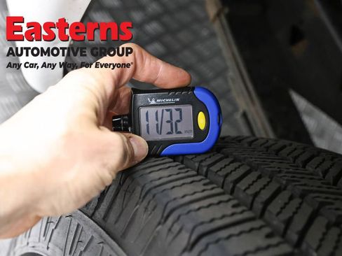 Used 2021 Chevrolet Express 2500 image 24