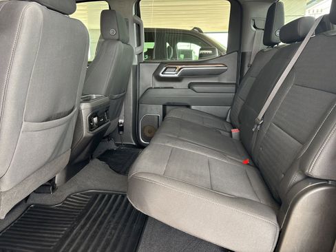 Used 2023 Chevrolet Silverado 1500 RST w/ Z71 Off-Road Package AWD/4WD image 14