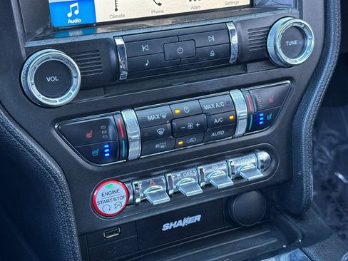 Used 2017 Ford Mustang Premium image 18