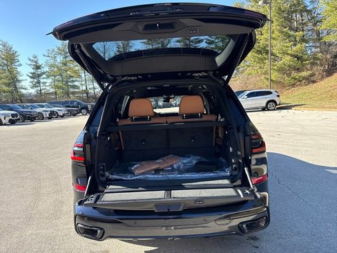New 2026 BMW X7 xDrive40i w/ M Sport Package image 27