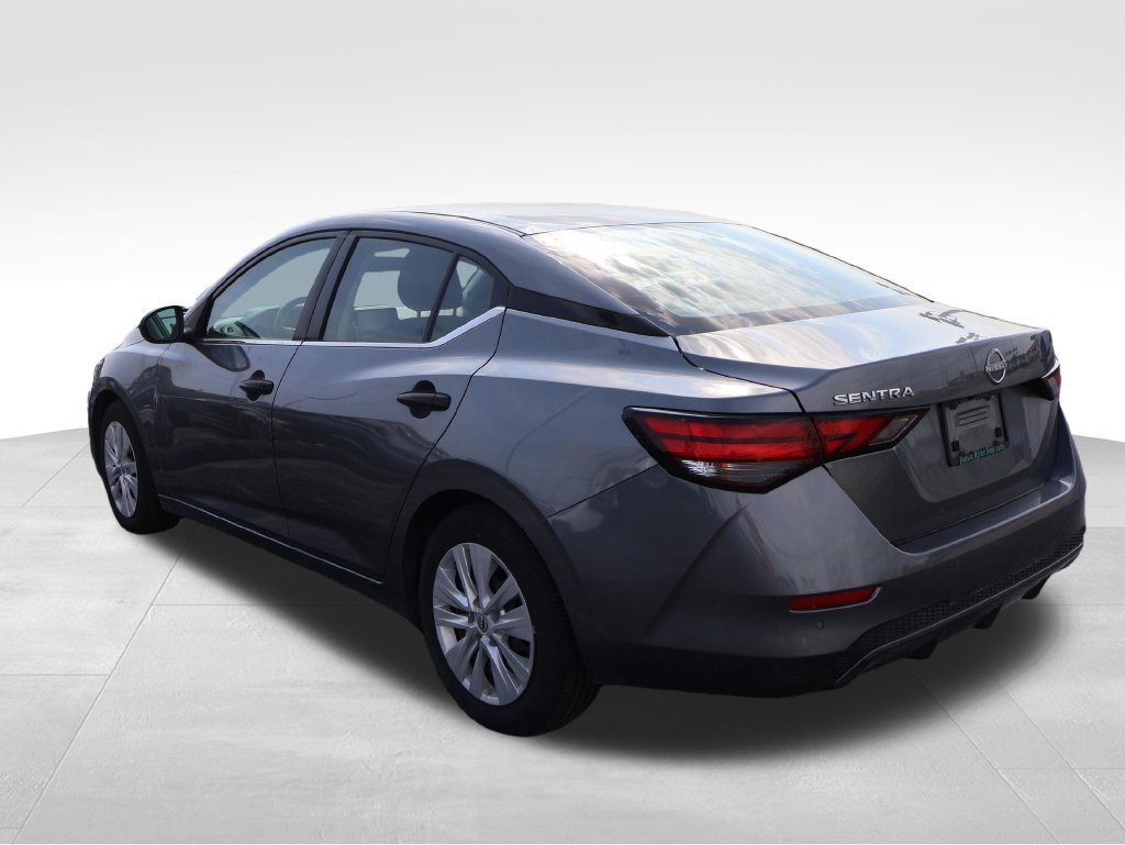 Used 2024 Nissan Sentra S FWD image 23