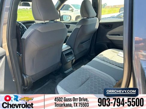Used 2025 Subaru Forester AWD/4WD image 1