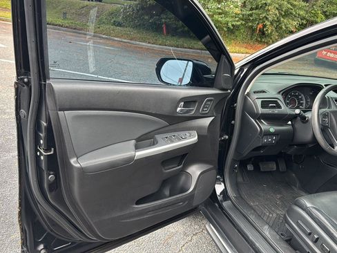 Used 2016 Honda CR-V Touring image 14