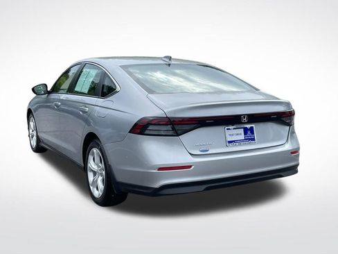 Certified 2025 Honda Accord LX image 4