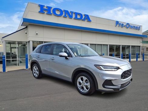 Used 2023 Honda HR-V LX image 3