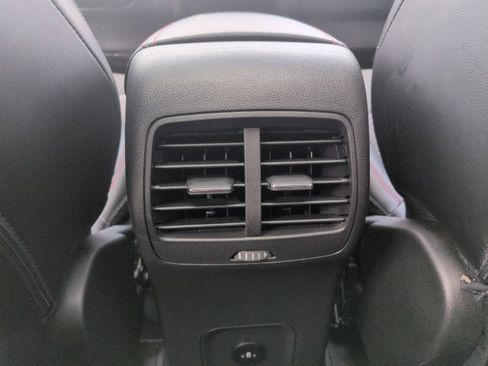 Certified 2024 Ford Escape ST-Line w/ Tech Pack #1 image 18