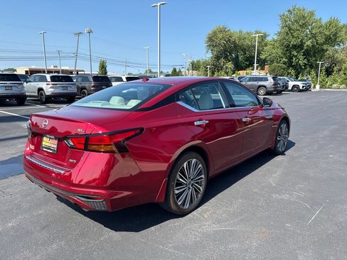 Used 2023 Nissan Altima 2.5 SL AWD/4WD image 5