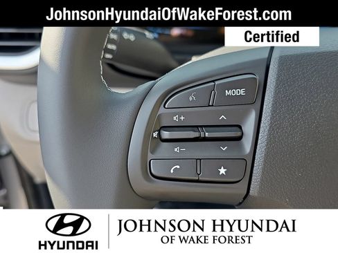 Certified 2026 Hyundai Venue SEL FWD image 24