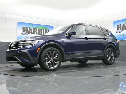 Used 2023 Volkswagen Tiguan SE FWD image 19