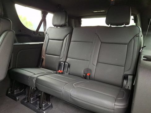 Used 2025 GMC Yukon XL Denali AWD/4WD image 20