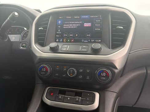 Used 2023 GMC Acadia SLE w/ Driver Convenience Package AWD/4WD image 9