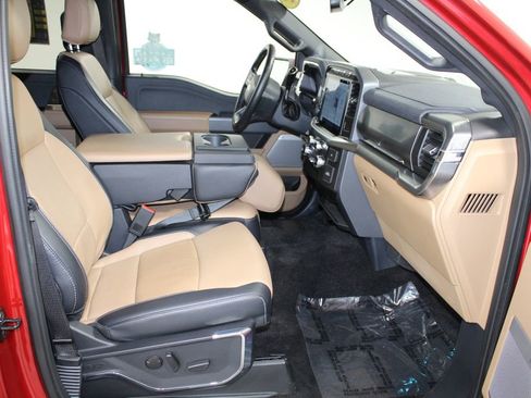 Used 2022 Ford F150 Lariat w/ Equipment Group 501A Mid image 31