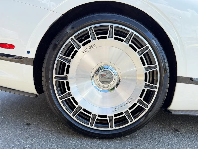 Used 2020 Bentley Continental GT AWD/4WD image 32