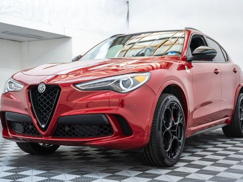 Used 2023 Alfa Romeo Stelvio Quadrifoglio w/ Active Assist Plus Package AWD/4WD image 3