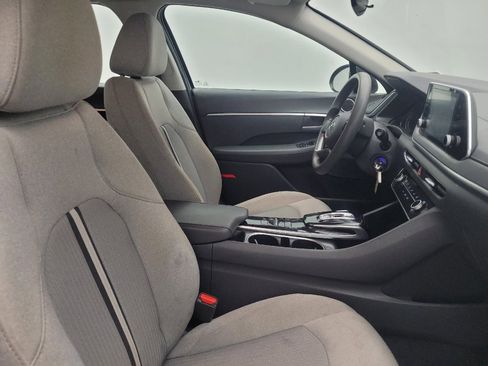 Used 2020 Hyundai Sonata SE FWD image 21