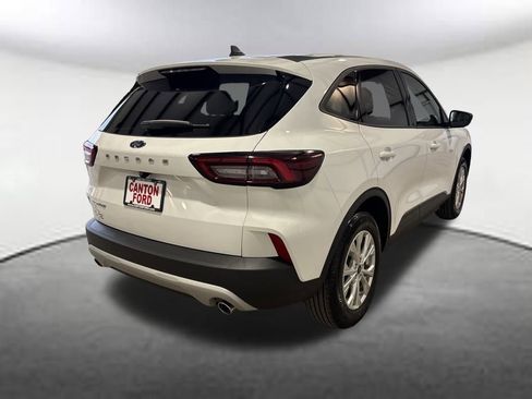 New 2026 Ford Escape Active image 5