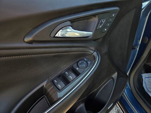 Used 2024 Chevrolet Malibu LT FWD image 13
