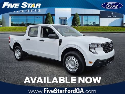 New 2025 Ford Maverick XL image 1