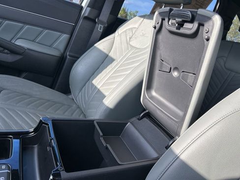 Used 2024 Kia Sorento SX Prestige w/ Sage Leather Package image 41