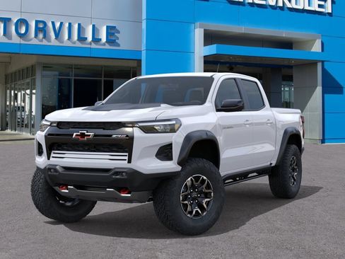 New 2026 Chevrolet Colorado ZR2 w/ Technology Package AWD/4WD image 6