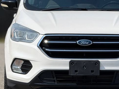 Used 2017 Ford Escape Titanium w/ Canadian Touring Package AWD/4WD image 11