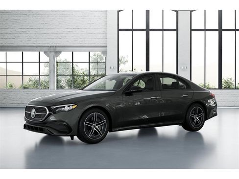 New 2026 Mercedes-Benz E 450 4MATIC Sedan image 10