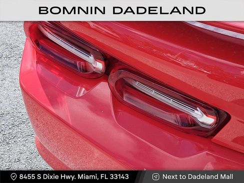 Used 2019 Chevrolet Camaro LT image 7