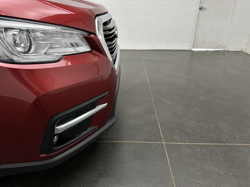 Used 2021 Subaru Ascent Limited w/ Technology Package AWD/4WD image 2