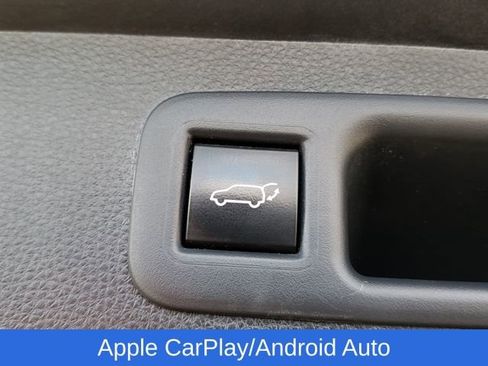 Used 2022 Toyota Highlander XLE image 9