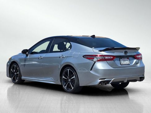 Used 2019 Toyota Camry XSE FWD image 6