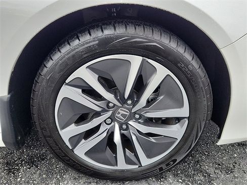 Used 2021 Honda Accord EX-L image 8