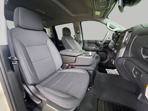 New 2026 Chevrolet Silverado 2500 Custom w/ Custom Value Package AWD/4WD image 9