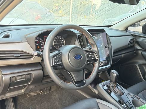 Certified 2024 Subaru Crosstrek 2.5i Limited w/ Popular Package #4A AWD/4WD image 10