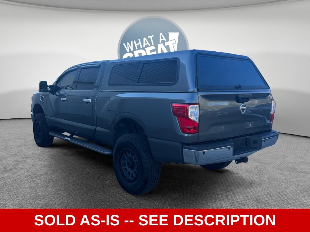 Used 2016 Nissan Titan SL AWD/4WD image 6